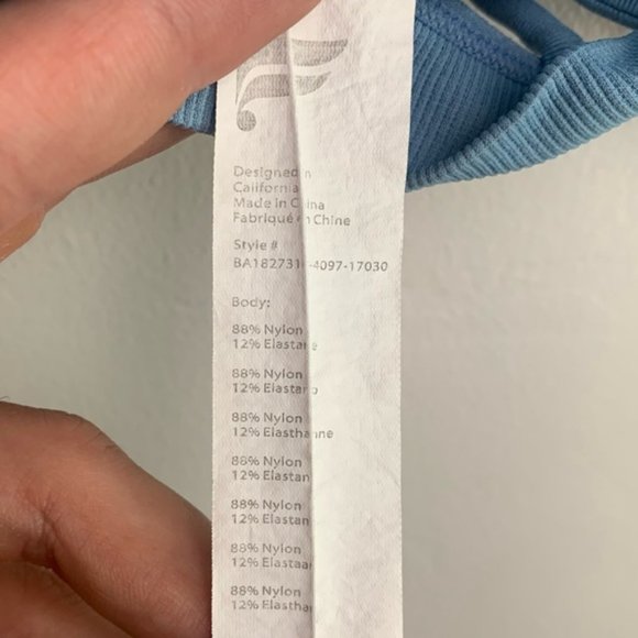 Fabletics Cornflower Blue Connar Seamless Sports Bra - Picture 5 of 8